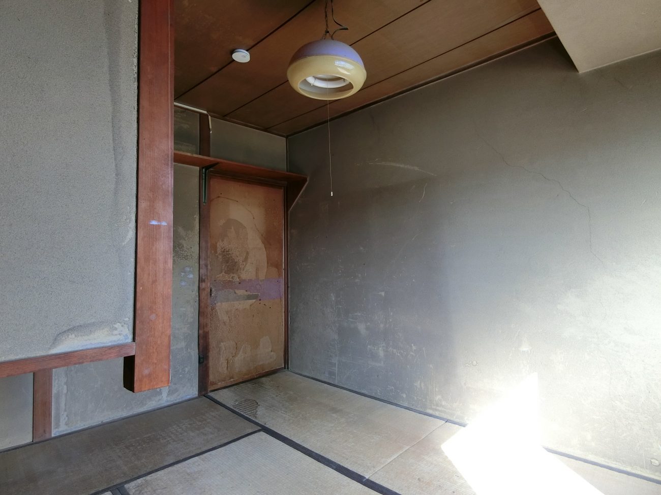 三軒茶屋 築50年 SRC 19㎡ 狭小古部屋をナチュラル1Rにフルリノベで完成前に満室の画像